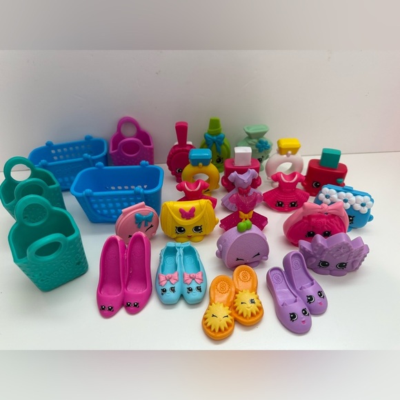 Lot of McDonald's Moose Shopkins Happy Meal Toys - Picture 2 of 5